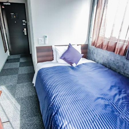 Hotel Livemax Osaka Honmachi Екстер'єр фото