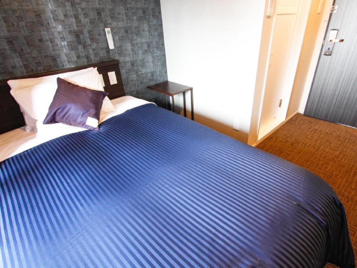 Hotel Livemax Osaka Honmachi Екстер'єр фото