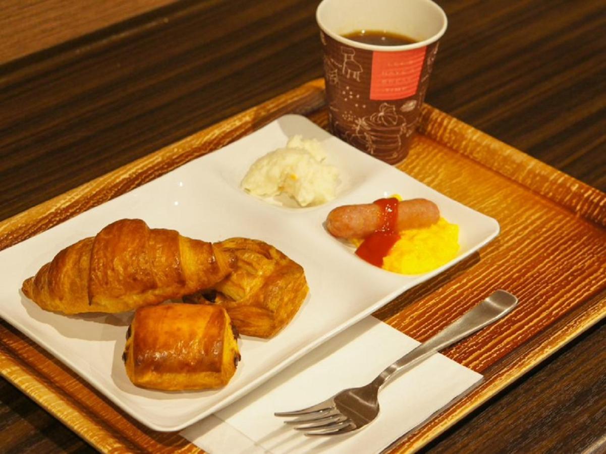 Hotel Livemax Osaka Honmachi Екстер'єр фото